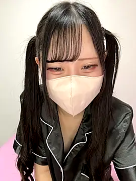 Snapshot of noa_uxu chatting on 10/04/25, 11:08 noa uxu online show from 10/04/25, 11:08