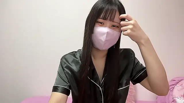 noa uxu online show from 11/28/25, 10:40