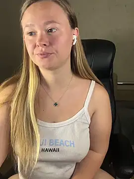 CaramelleSugar  online show from 10/03/25, 07:00