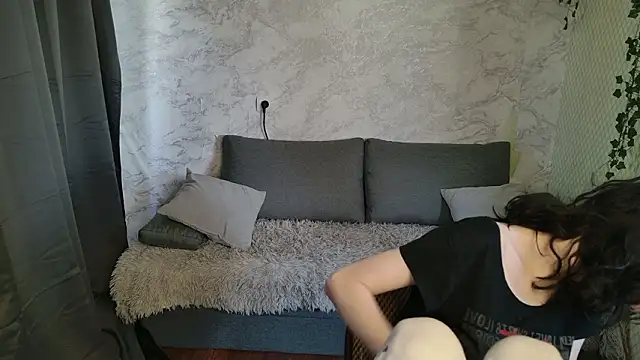 Snapshot of Bonnie_And_C1yde chatting on 03/18/26, 05:10 Bonnie And C1yde online show from 03/18/26, 05:10