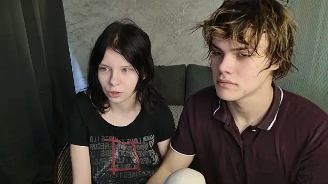 Snapshot of Bonnie_And_C1yde chatting on 03/23/26, 05:11 Bonnie And C1yde online show from 03/23/26, 05:11