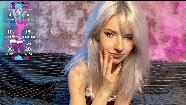 Snapshot of snowy_lisa chatting on 03/22/26, 01:14 snowy lisa online show from 03/22/26, 01:14