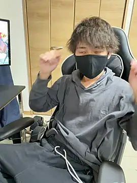 jiji9253 online show from 01/17/26, 10:53