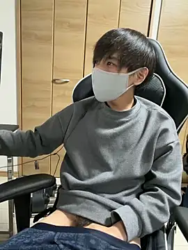 Snapshot of jiji9253 chatting on 03/11/26, 12:11 jiji9253 online show from 03/11/26, 12:11