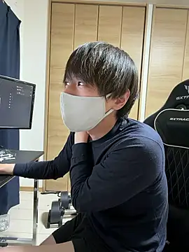 Snapshot of jiji9253 chatting on 03/14/26, 12:43 jiji9253 online show from 03/14/26, 12:43