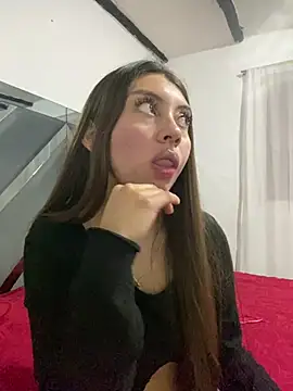 Sara-cooper2 online show from 04/10/26, 02:00