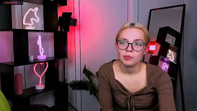 rose style online show from 11/12/25, 06:03