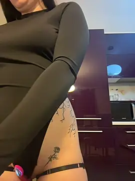 Snapshot of Baby_Eva23 chatting on 01/10/26, 06:09 Baby Eva23 online show from 01/10/26, 06:09