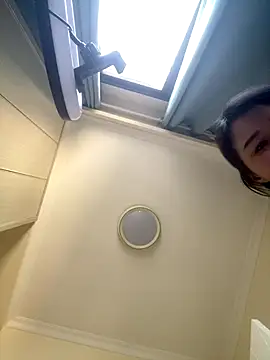 Snapshot of Mier-cn chatting on 11/29/25, 03:09 Mier-cn online show from 11/29/25, 03:09