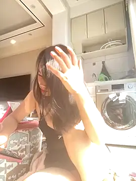 Snapshot of Mier-cn chatting on 12/03/25, 04:09 Mier-cn online show from 12/03/25, 04:09