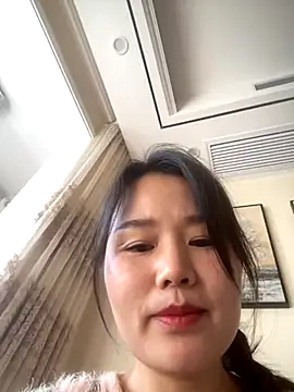 Snapshot of Mier-cn chatting on 12/05/25, 06:44 Mier-cn online show from 12/05/25, 06:44