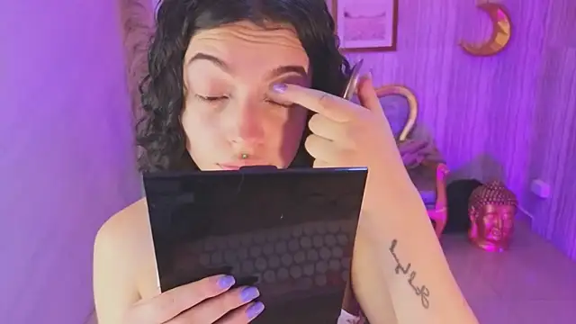 valkiria ardent s online show from 02/14/26, 01:08