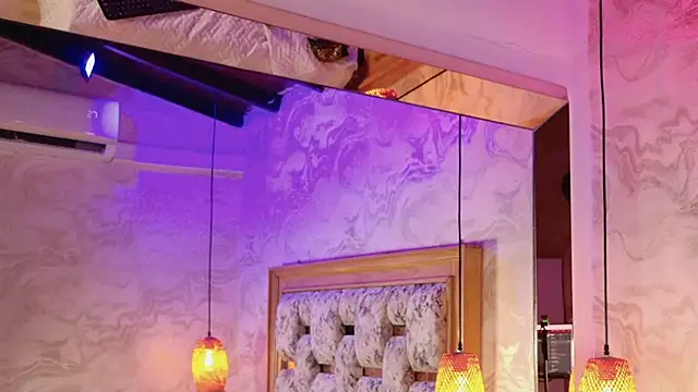 julyana mendez online show from 09/29/25, 07:19