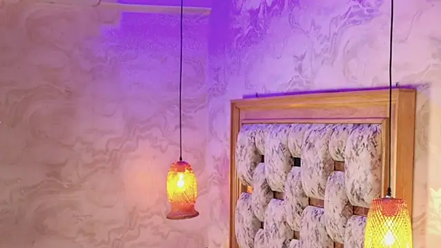 julyana mendez online show from 10/01/25, 07:42