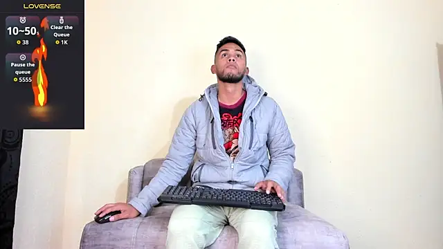 Snapshot of kaifas_dirty chatting on 10/08/25, 11:13 kaifas dirty online show from 10/08/25, 11:13