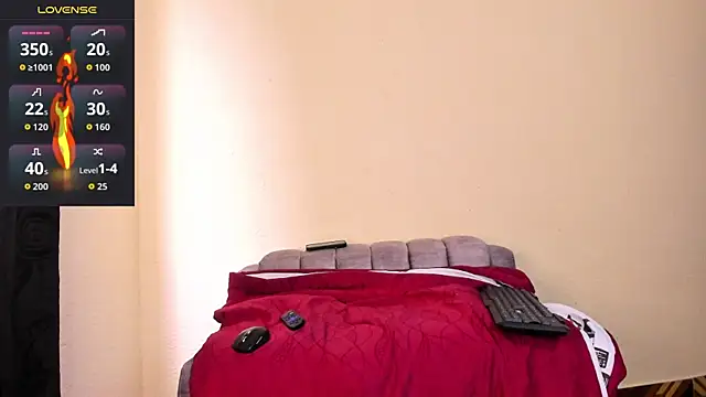 Snapshot of kaifas_dirty chatting on 10/15/25, 08:09 kaifas dirty online show from 10/15/25, 08:09