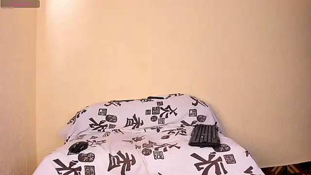 Snapshot of kaifas_dirty chatting on 11/26/25, 08:32 kaifas dirty online show from 11/26/25, 08:32