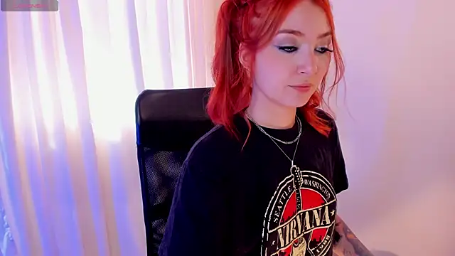 Snapshot of Isis-Blaze chatting on 04/03/26, 07:34 Isis-Blaze online show from 04/03/26, 07:34