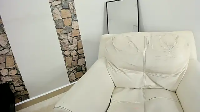 NinaCollinss1 online show from 10/24/25, 03:52