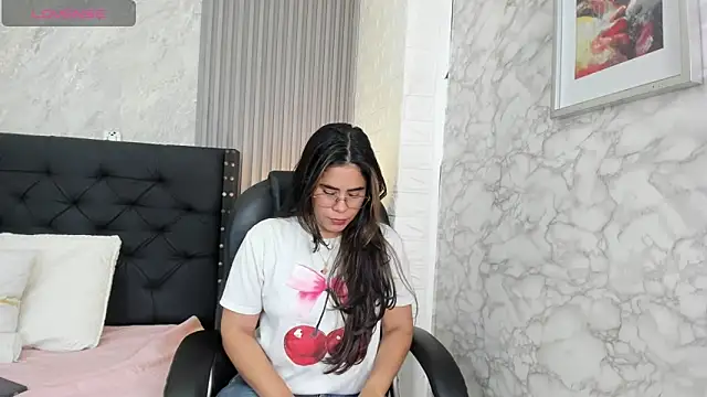 alicy  torres online show from 04/13/26, 12:21