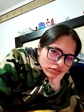 Snapshot of Goddesscut333 chatting on 02/12/26, 03:01 Goddesscut333 online show from 02/12/26, 03:01