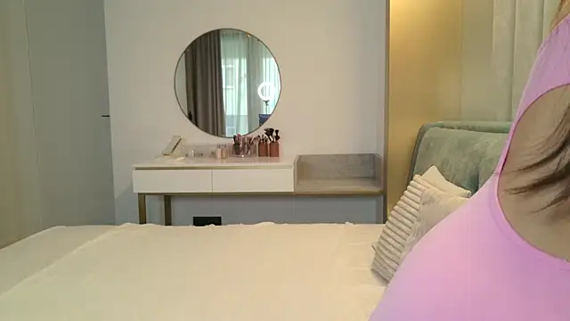 Lexii otto online show from 04/04/26, 05:49