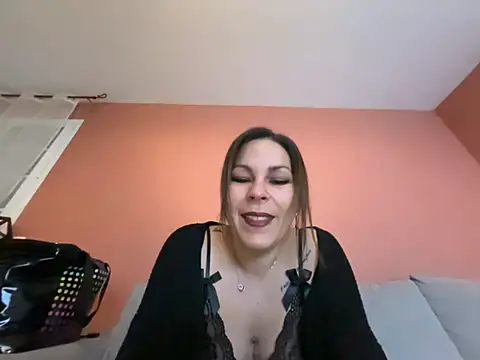 minettedusud online show from 02/19/26, 07:26