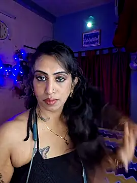 Love Beauty01 online show from 03/31/26, 06:30