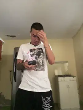 Snapshot of AlphaMasterXxx chatting on 11/03/25, 02:51 AlphaMasterXxx online show from 11/03/25, 02:51