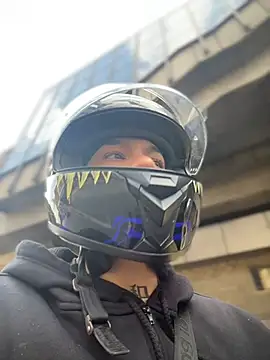 Snapshot of AlphaMasterXxx chatting on 11/09/25, 07:34 AlphaMasterXxx online show from 11/09/25, 07:34