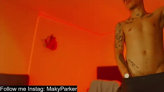 Snapshot of AlphaMasterXxx chatting on 11/12/25, 08:41 AlphaMasterXxx online show from 11/12/25, 08:41