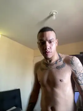 AlphaMasterXxx online show from 01/17/26, 02:33