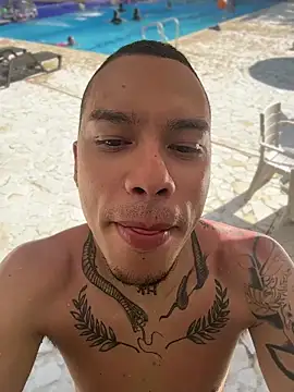 AlphaMasterXxx online show from 04/04/26, 09:12