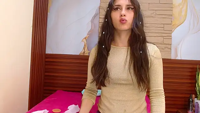 mikaela303av online show from 10/04/25, 04:32