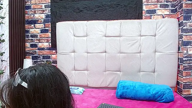 mikaela303av online show from 10/13/25, 03:39