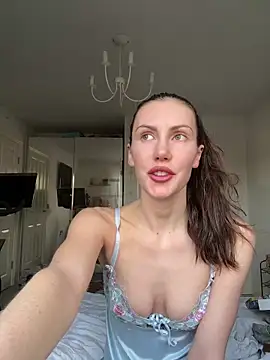 MilaRenee online show from 02/22/26, 04:05