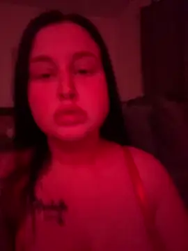 Snapshot of brunetteGirl274 chatting on 10/04/25, 07:56 brunetteGirl274 online show from 10/04/25, 07:56