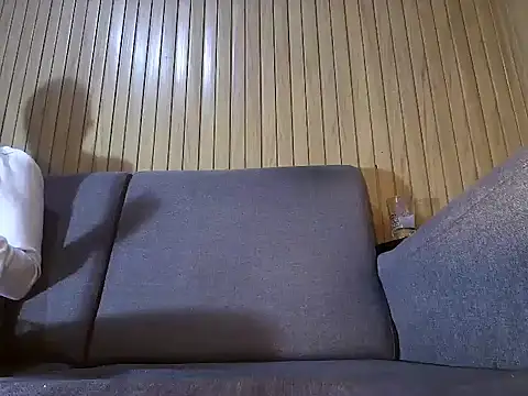 TheBunnyAndTheMaster online show from 12/22/25, 12:40