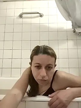 TheBunnyAndTheMaster online show from 04/15/26, 12:06