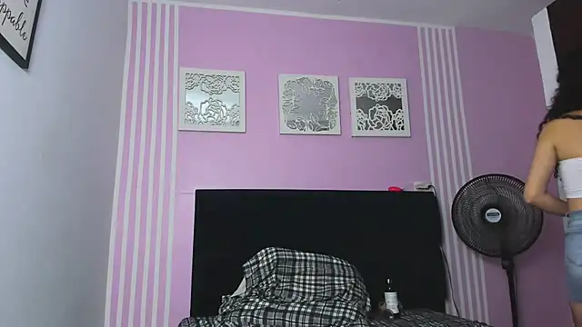 Horny firecouple online show from 09/10/25, 01:44