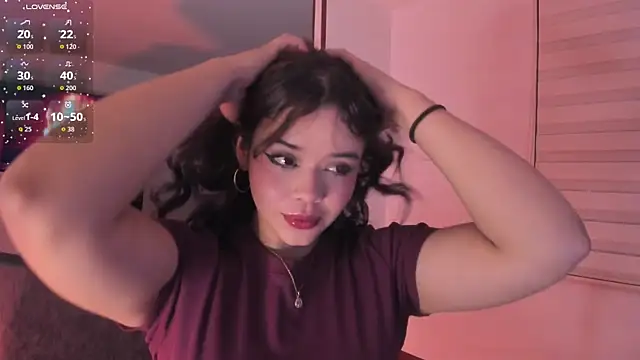 NikaVelvet1 online show from 11/21/25, 12:10