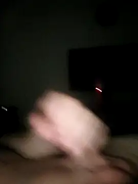 Snapshot of Azginboga2358 chatting on 11/04/25, 10:42 Azginboga2358 online show from 11/04/25, 10:42