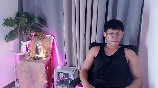 pinkcock froi2305 online show from 11/17/25, 08:31