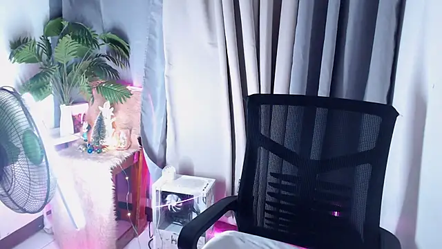 pinkcock froi2305 online show from 11/18/25, 04:39