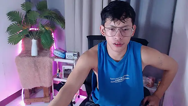 pinkcock froi2305 online show from 12/14/25, 02:17