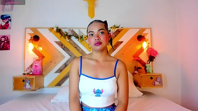 SoleneFontaine online show from 10/15/25, 12:27