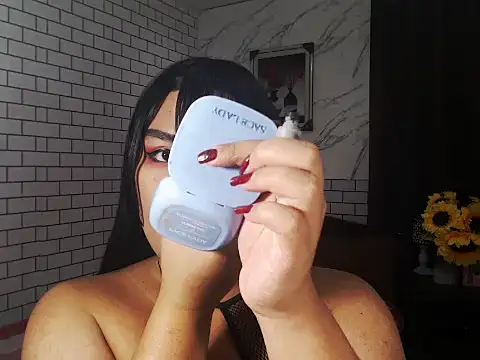 TSbrianaHugeCock online show from 10/14/25, 07:47