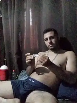 Snapshot of o-theus chatting on 03/31/26, 01:44 o-theus online show from 03/31/26, 01:44