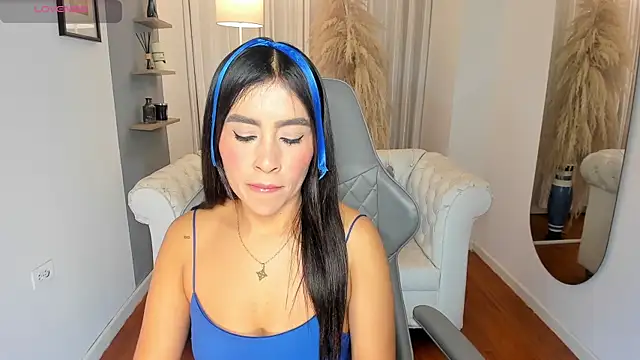 Snapshot of Natalia_Leon8 chatting on 01/13/26, 03:34 Natalia Leon8 online show from 01/13/26, 03:34