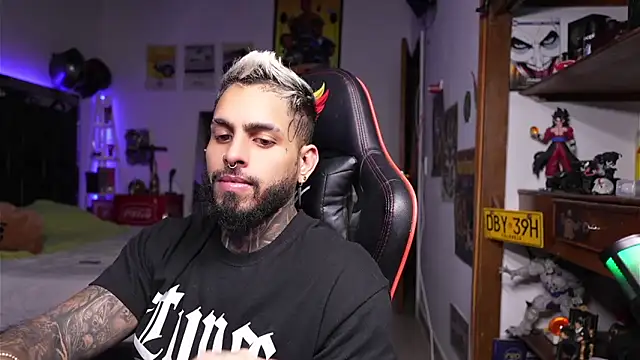 logan hugh8 online show from 04/09/26, 06:19